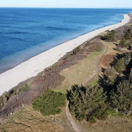 5 Person In Graested-by Traum Græsted